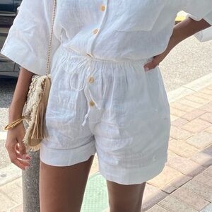 HOMEBODII Riviera Light Blue Gray Shorts Size Medium